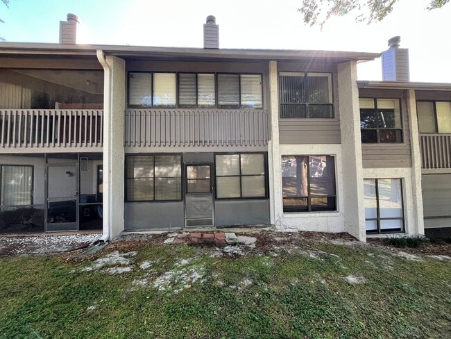 Building Photo - 135 Olive Tree Cir