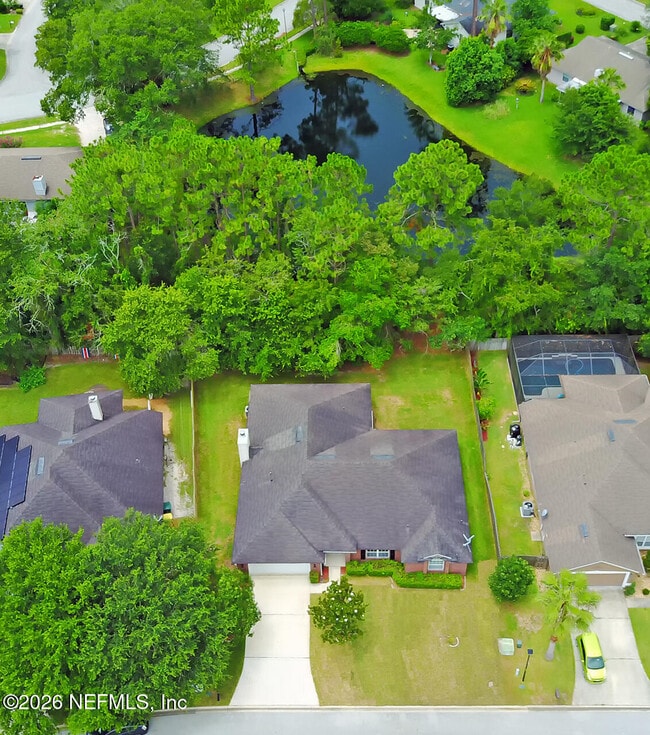 Building Photo - 12252 Lake Fern Dr