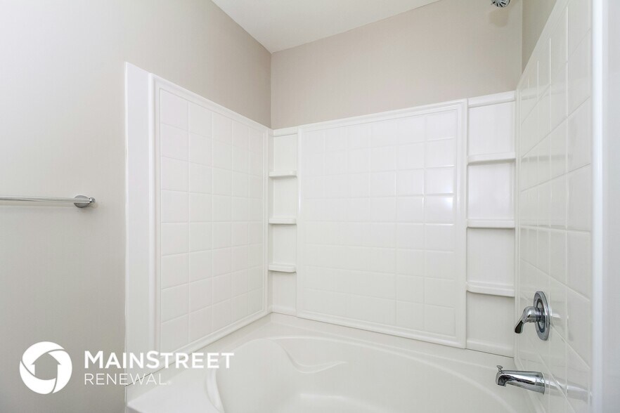 Building Photo - 764 Bitting Hall Cir