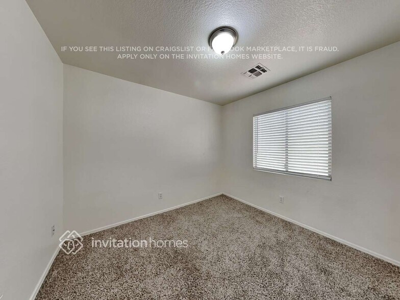 Building Photo - 8343 W Hammond Ln