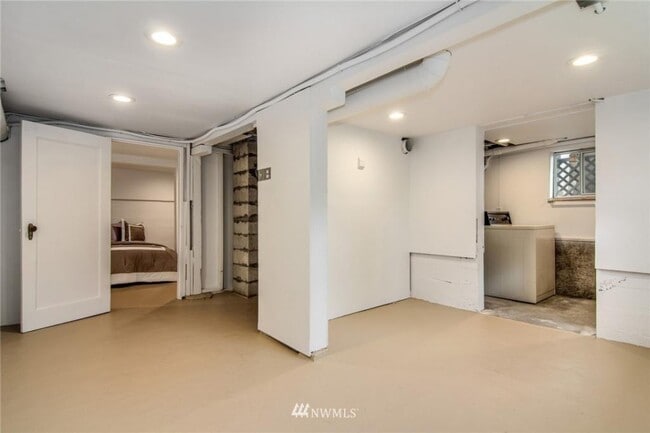 Building Photo - 8050 27th Ave NW