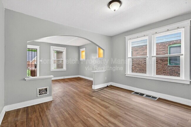 Building Photo - 6705 St Louis Ave