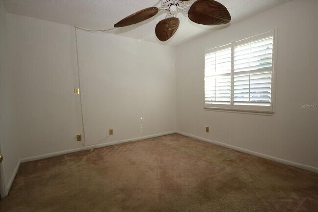 Building Photo - 2084 Sunset Grove Ln