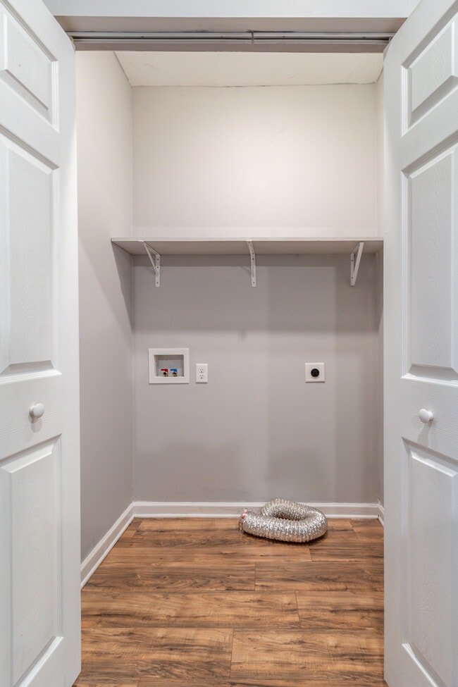 Building Photo - 3009 Sevier Ave