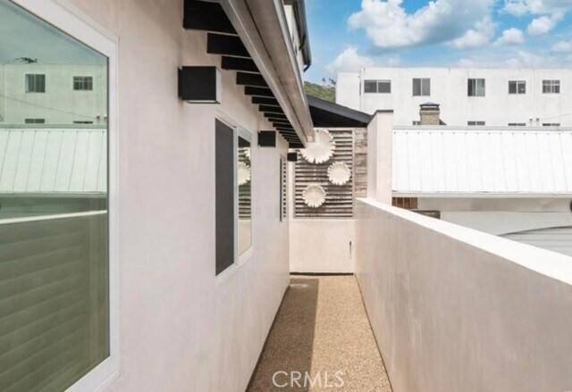 Building Photo - 577 S Coast Hwy