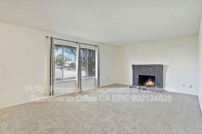 Building Photo - 6101 Tupelo Dr