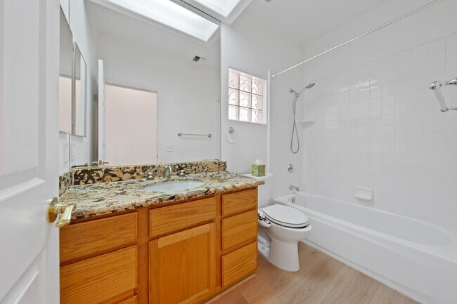 Building Photo - 78191 Sombrero Ct