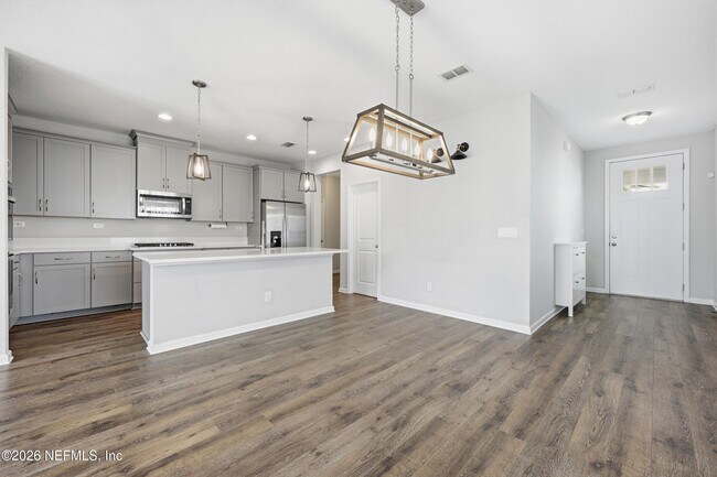 Building Photo - 321 Beale Ave