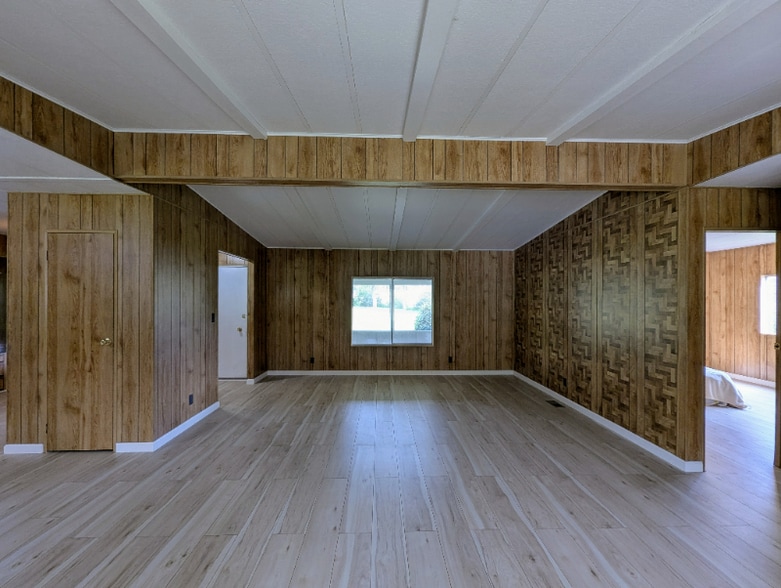 Building Photo - 38227 Squaw Valley Rd