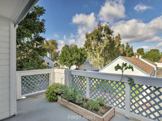 Building Photo - 19 Briarglen