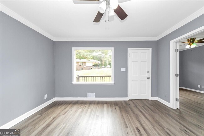 Building Photo - 4161 Tell Rd SW