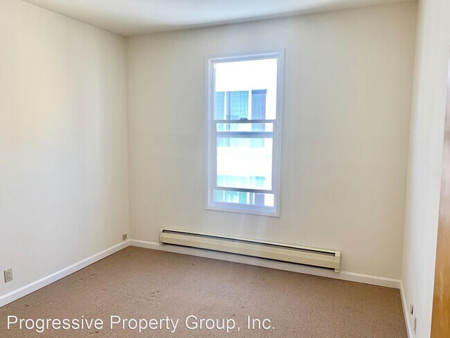 Building Photo - 1324 Jackson St