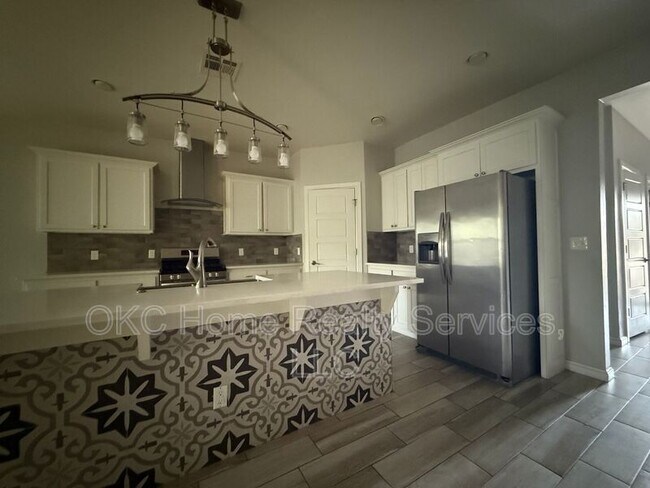Building Photo - 2905 Quail Creek Rd