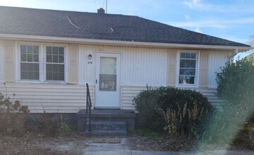 Building Photo - 2 BR DUPLEX Available Now in Petersburg - Off of Rt. 460 -