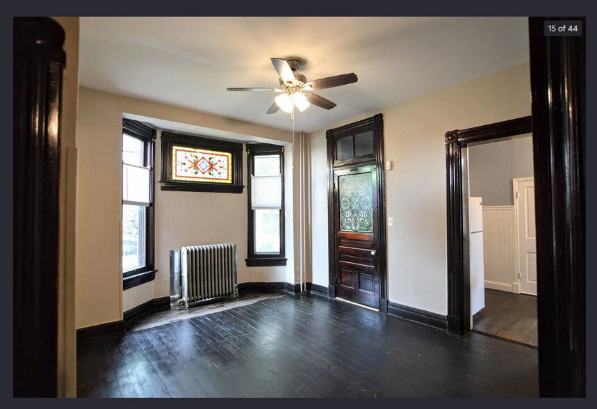 Building Photo - 416 6th Ave