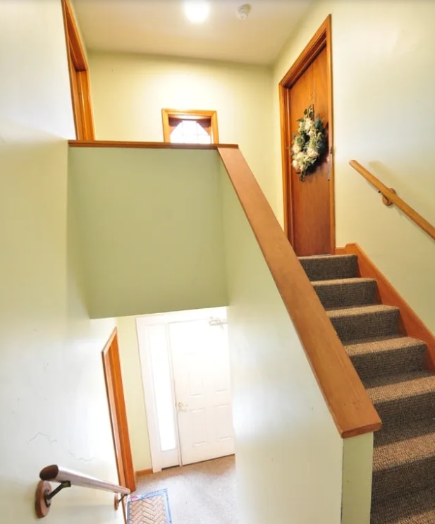 Building Photo - 5 Tunxis Pl