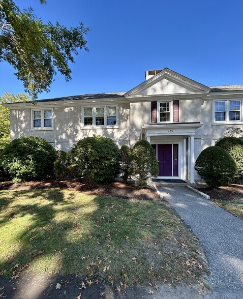 Primary Photo - 165 Thoreau St