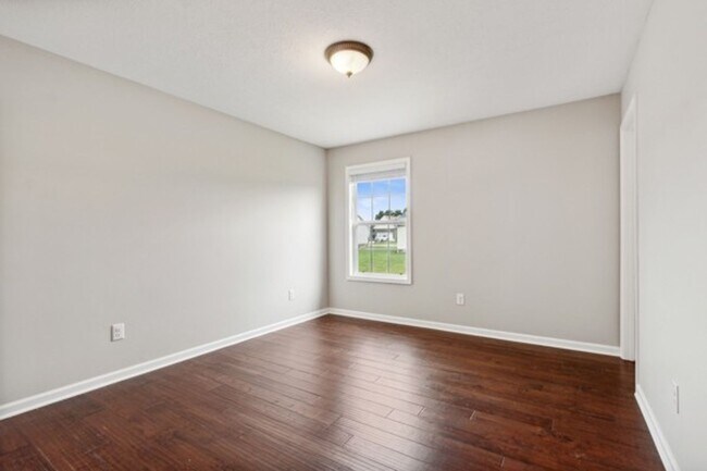 Building Photo - COMING SOON.....Adorable 3 Bedroom Home in Tullahoma!