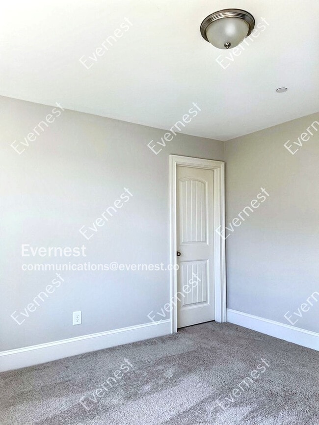 Building Photo - 2141 Sugar Mill Dr