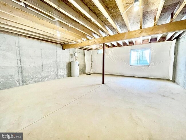 Building Photo - 244 Tea Party Trail