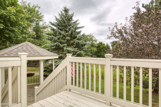 Building Photo - 2 br, 3 bath Condo - 6029 Steeplechase Dr