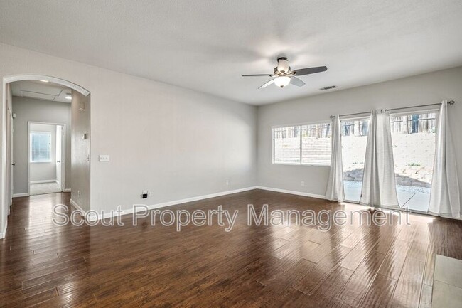 Building Photo - 43120 Avola Ct