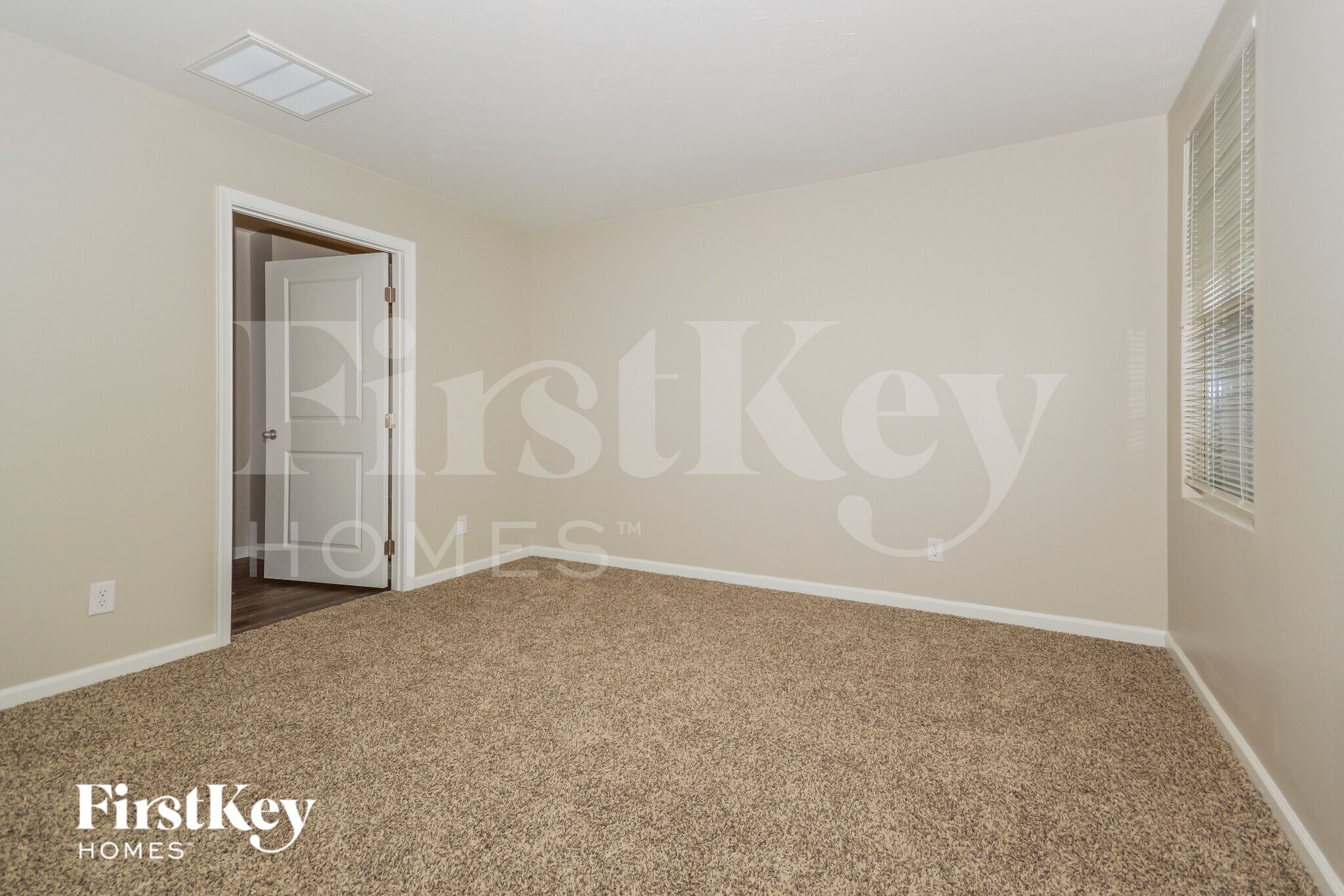 Building Photo - 13851 N Mardenis Dr W