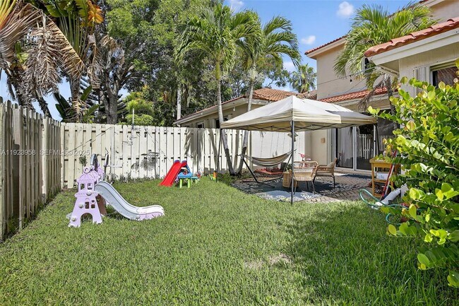 Building Photo - 13174 NW 9th Ct