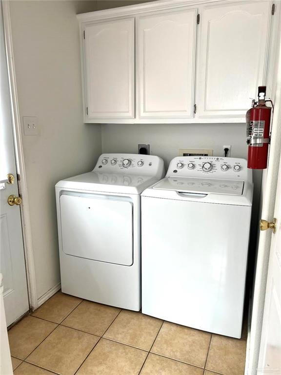 Building Photo - 7 La Mancha Dr