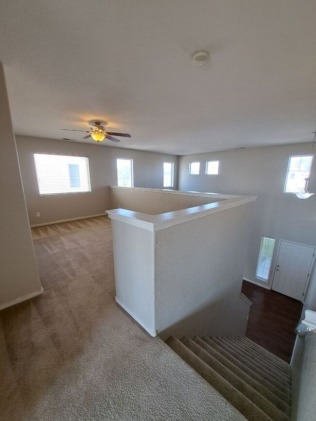 Building Photo - Beautiful 4 Bedroom House Ready To Call Home!