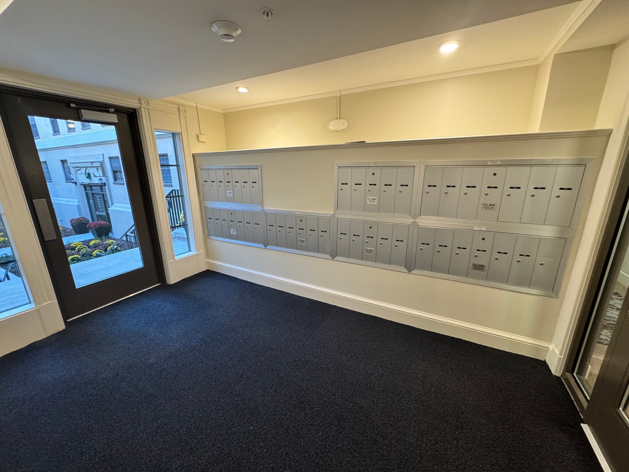 Building Photo - 1172 Massachusetts Ave