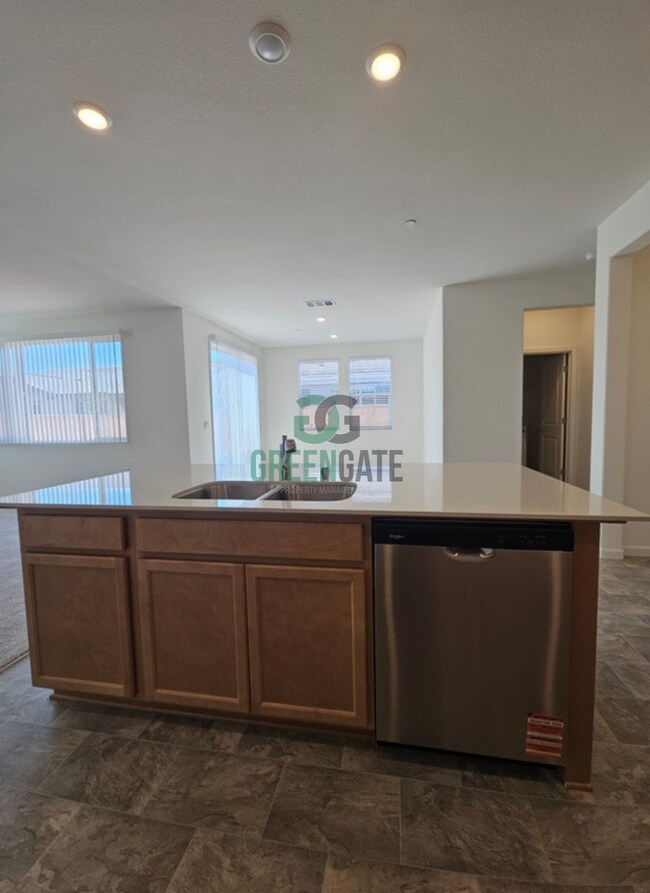 Building Photo - New Build Home Now Available in Hughson! 3 Bedroom, 2 Bath.