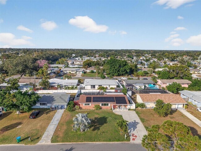 Building Photo - 11761 80th Ave