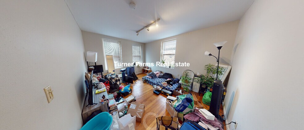 Primary Photo - 54 Kelly Rd