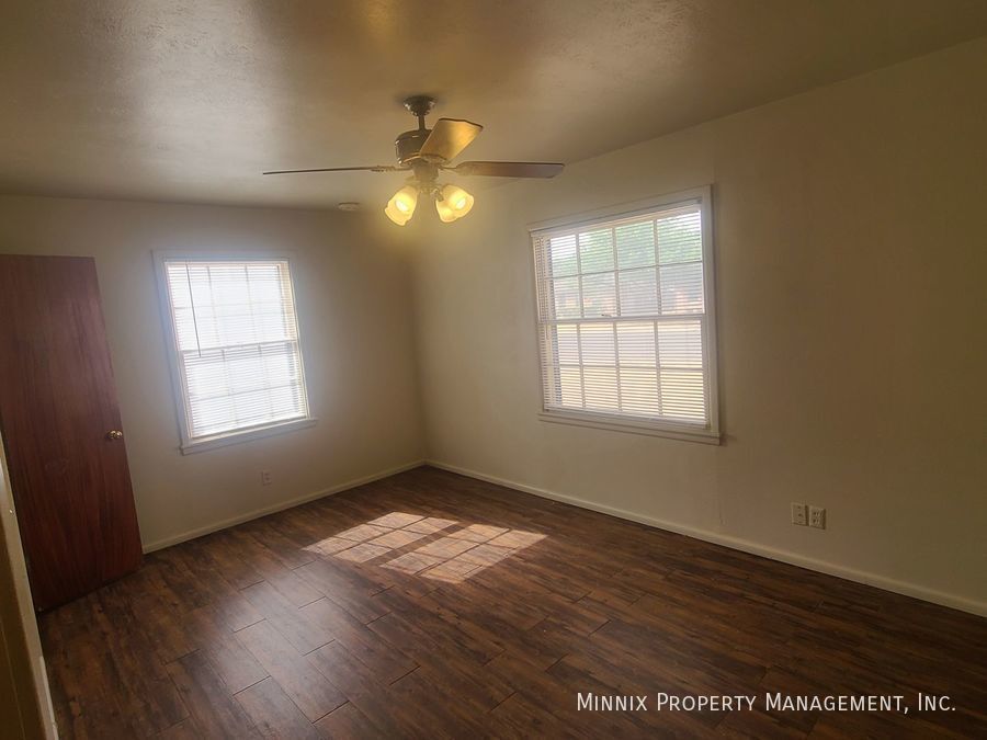 Building Photo - 3606 Tanner Dr