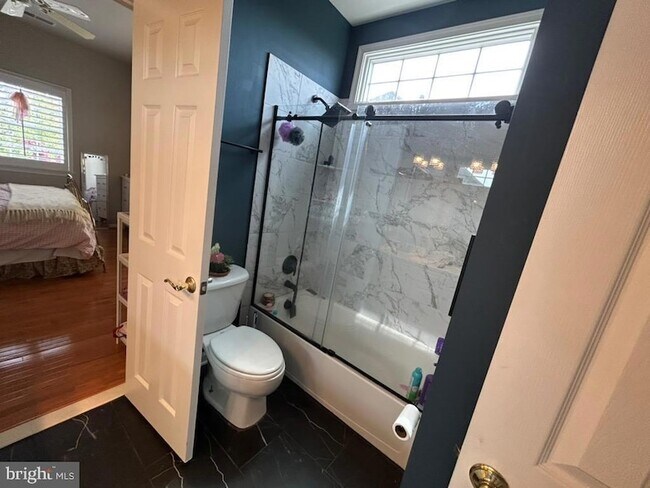 Building Photo - 43708 Red House Dr