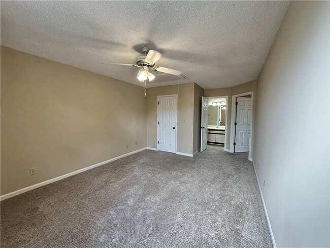 Building Photo - 2665 Windy Hill Pl