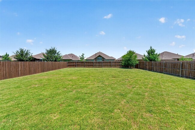 Building Photo - 2819 Diamondback Dr