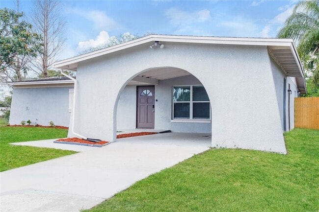 Building Photo - 7130 Chaucer Ln