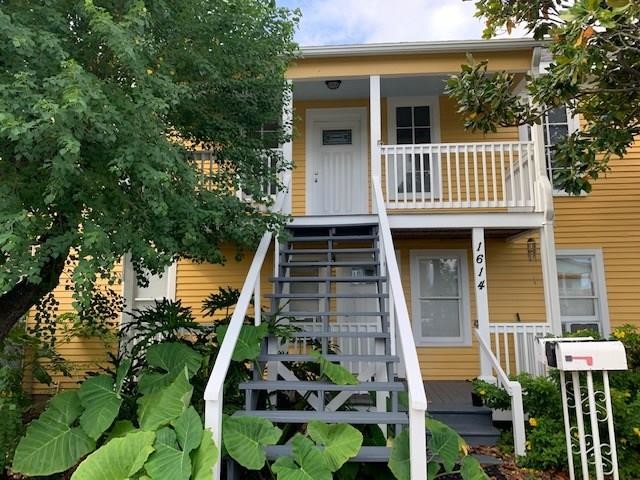 Building Photo - 1614 Ave N