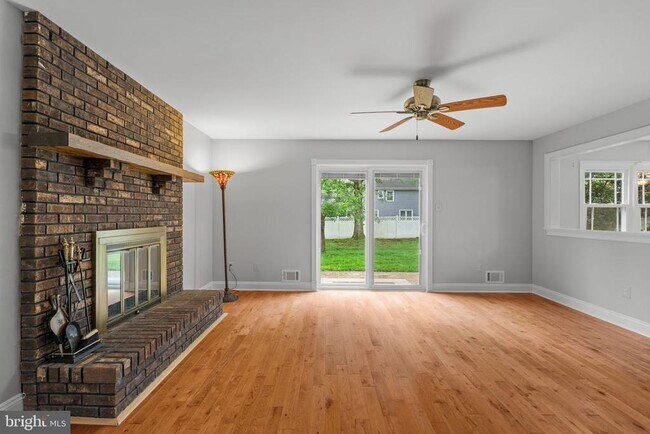 Building Photo - 193 Beekman Ln