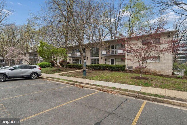 Building Photo - 7704 Donnybrook Ct