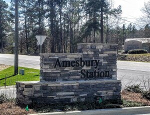 Building Photo - 438 Amesbury Dr