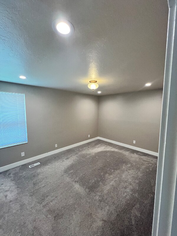 Building Photo - 10428 S 2775 W