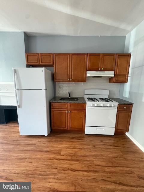 Building Photo - 923 N 28th St