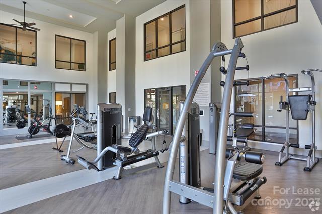 Building Photo - 5355 Pinehurst Park Dr