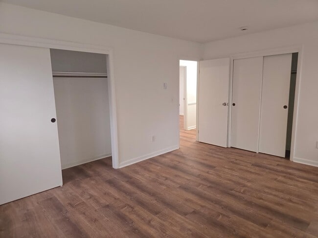 Building Photo - 51 Glenerie Ln