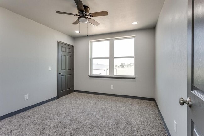 Building Photo - 12571 US-77