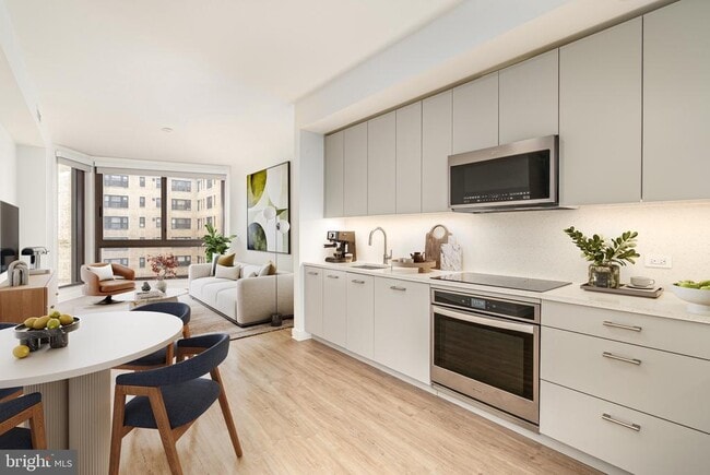 Building Photo - 1630 Columbia Rd NW