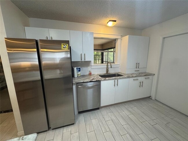 Building Photo - 314 Juarez Way